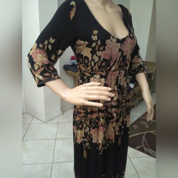 BNWOT FREE PEOPLE MAXI DRESS BLACK W/ BEAUTIFUL FLORALS LOVELY FLOWING SZ. MED - Picture 5 of 8